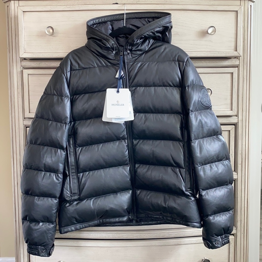 Moncler Giubbotto Genroulaz Leather Jacket